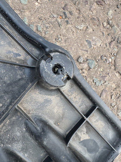 VOLKSWAGEN T-CROSS Undertray Right Side 2Q0825202