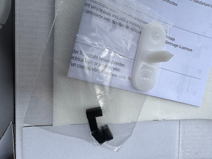 NEW GENUINE OEM Jaguar Land Rover Windscreen Adhesive & Sealer LR078295