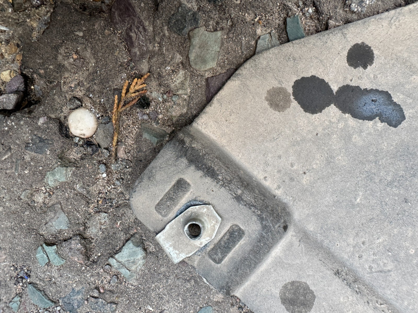 2022 RANGE ROVER EVOQUE L551 Jaguar E-Pace X540 Undertray L8D2-117B24-AB