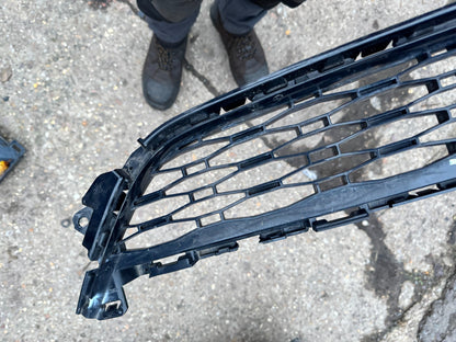 N9X2-17F791-B Range Rover Sport front lower grille 2022-on genuine