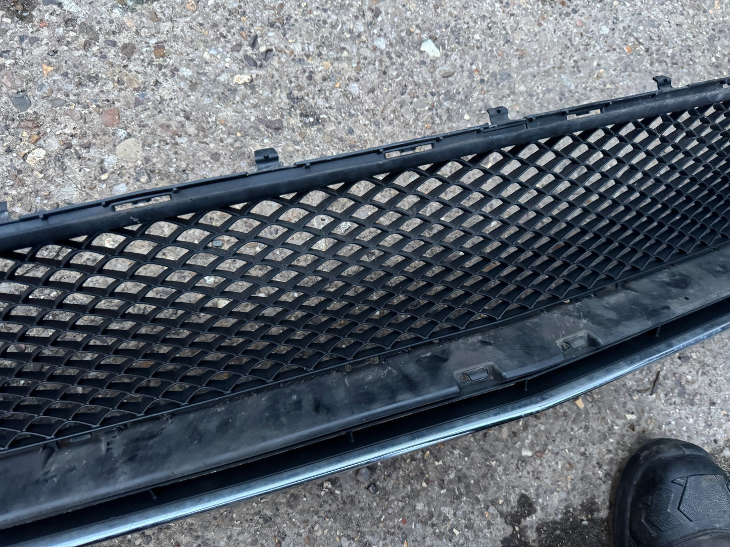 MERCEDES-BENZ C W205 2018-2022 FRONT BUMPER LOWER CENTER GRILLE A2058852501