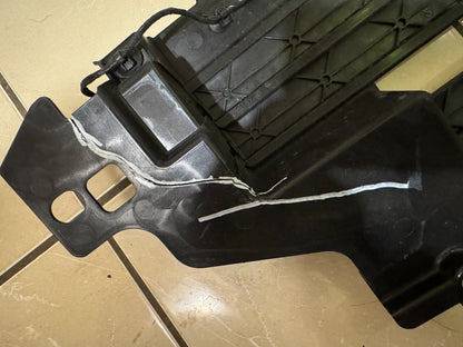 2024 LAND ROVER DISCOVERY L462 GENUINE AIR VENT ACTIVE SHUTTER GRILL HY328475A