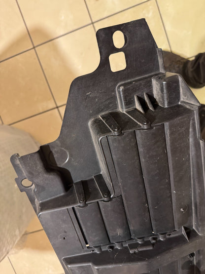 2024 LAND ROVER DISCOVERY L462 GENUINE AIR VENT ACTIVE SHUTTER GRILL HY328475A