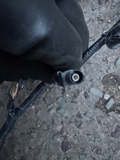 PDC SENSOR WIRING LOOM FRONT BUMPER Range Rover Sport (L1) 2023 Need Repair