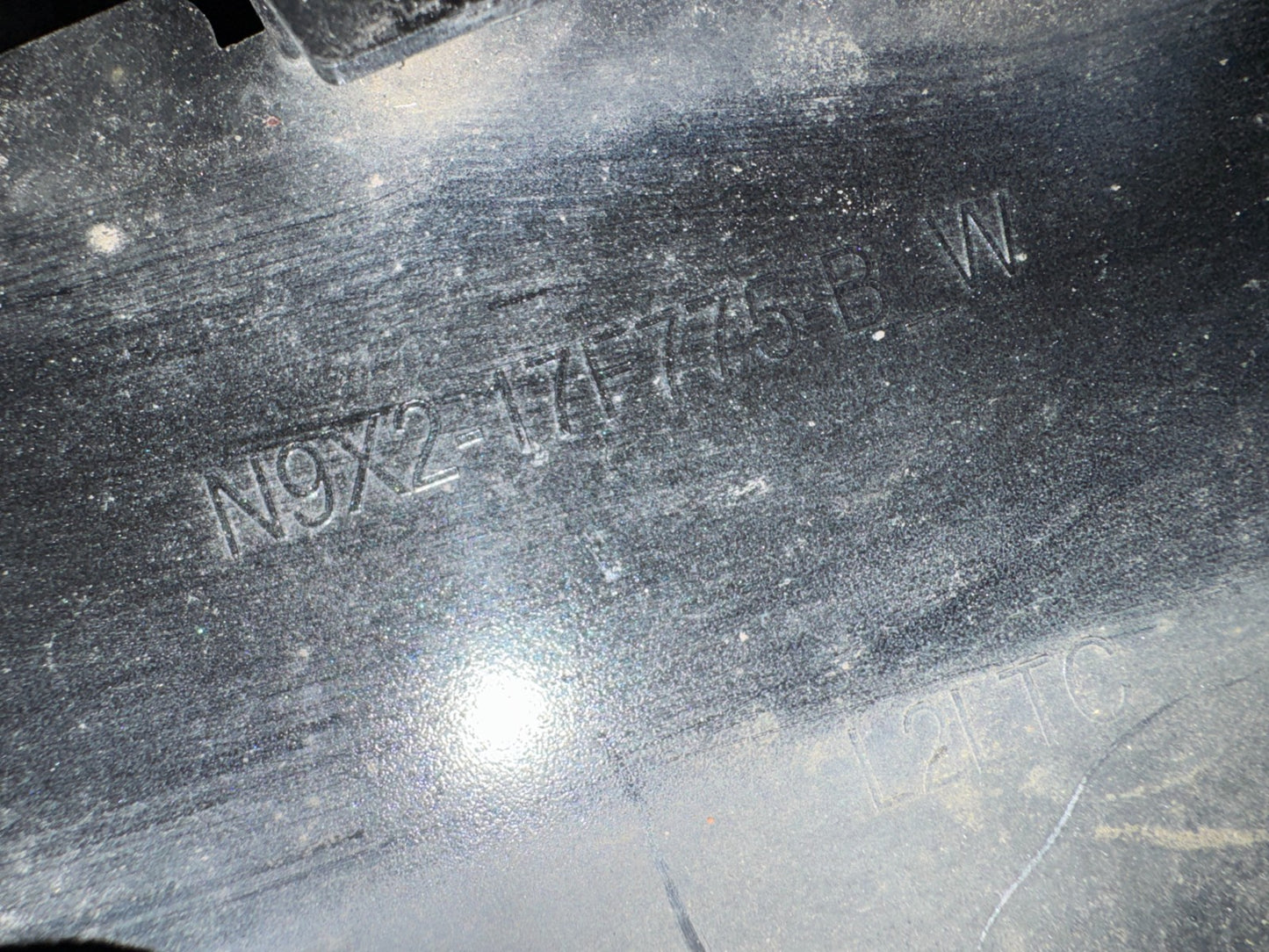 LATE 2024 Range Rover Sport OEM L461 2022- ON L461 FRONT BUMPER Santorini Black