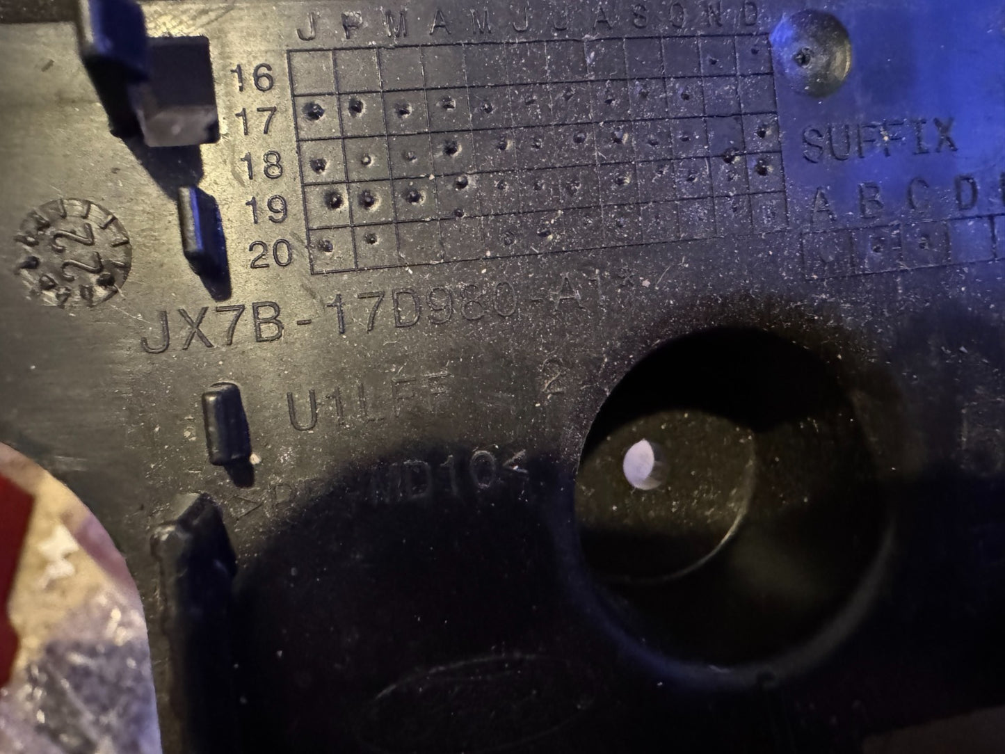 FORD FOCUS MK4 C519 RIGHT REAR BUMPER BRACKET  JX7B-17D980-A1