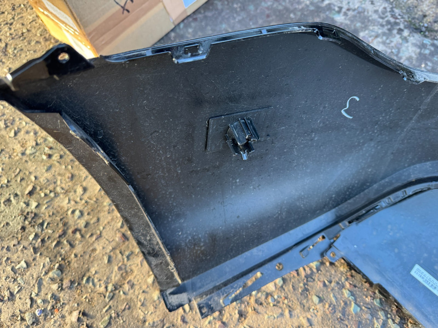 AUDI Q6 E-TRON S LINE 2024-ON GENUINE LOWER REAR BUMPER PDC 85H807527G