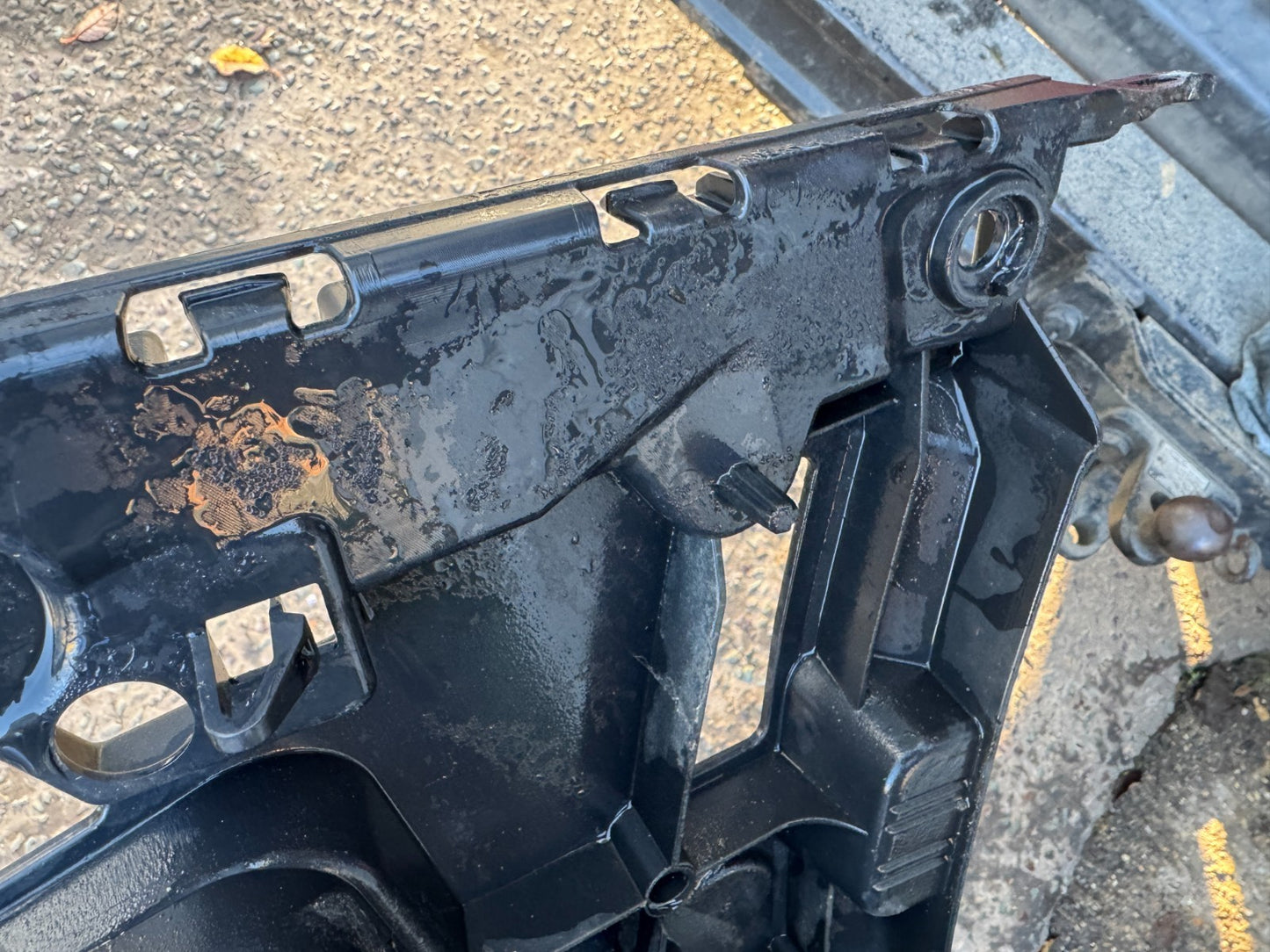 BMW 3 SERIES 2018-2023 G21,G81 REAR BUMPER INNER BRACKET LH (LEFT) 7427995