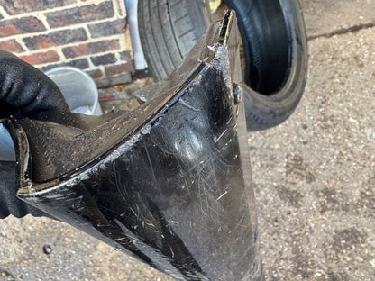 Land Rover Range Rover Evoque L551 Front Left Door Moulding K8D221065C Damaged