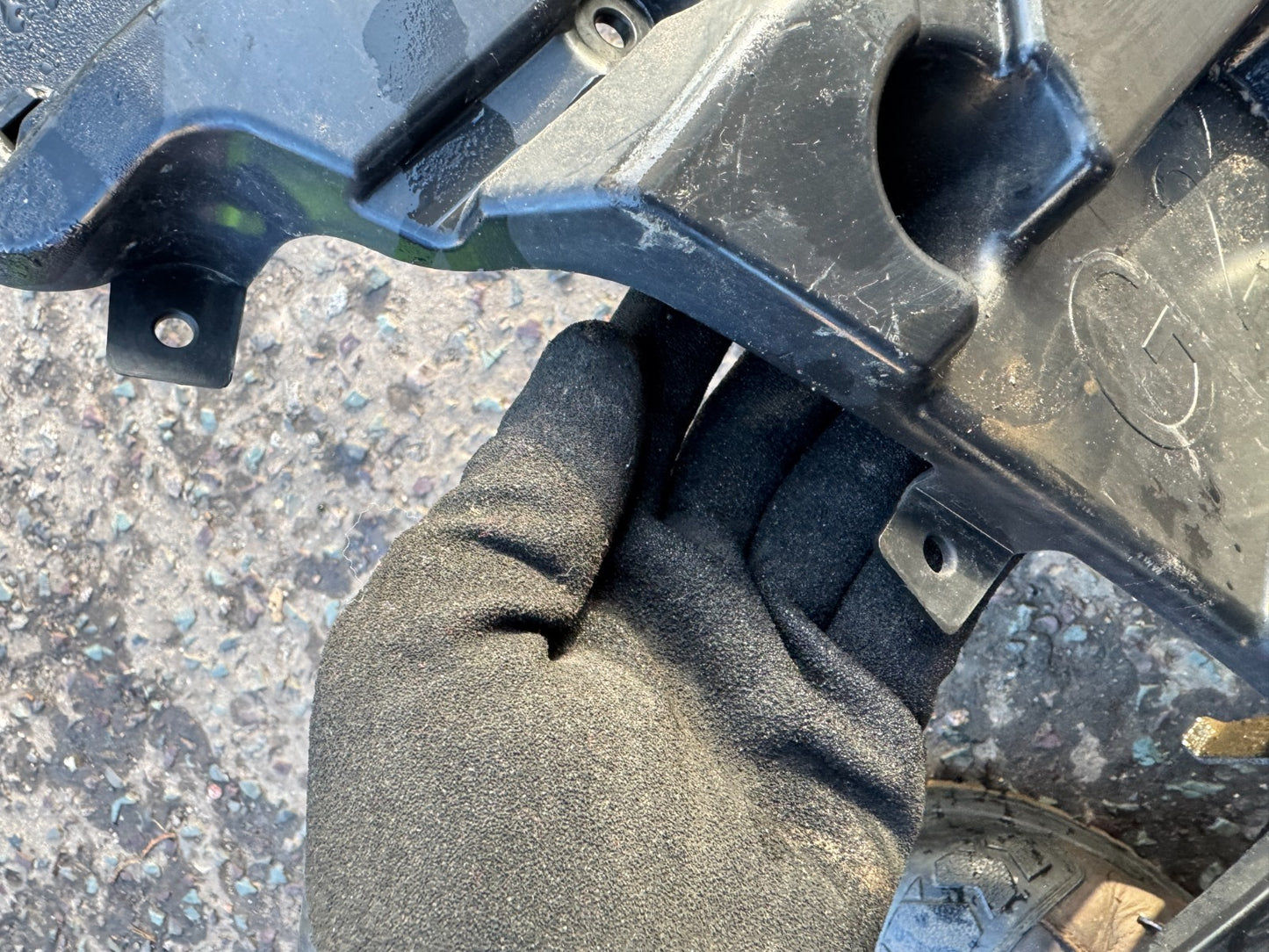 BMW 3 SERIES 2018-2023 G21,G81 REAR BUMPER INNER BRACKET RH (RIGHT) 7427996