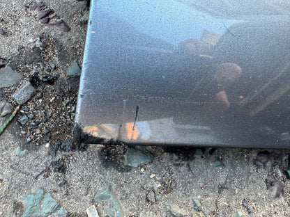 JAGUAR I-PACE X590 RIGHT FRONT DOOR LOWER MOULDING J9D321064A scratched