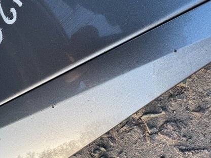 JAGUAR I PACE RIGHT REAR DOOR MOULDING 2019 - ON GENUINE J9D3 274A48 scratched