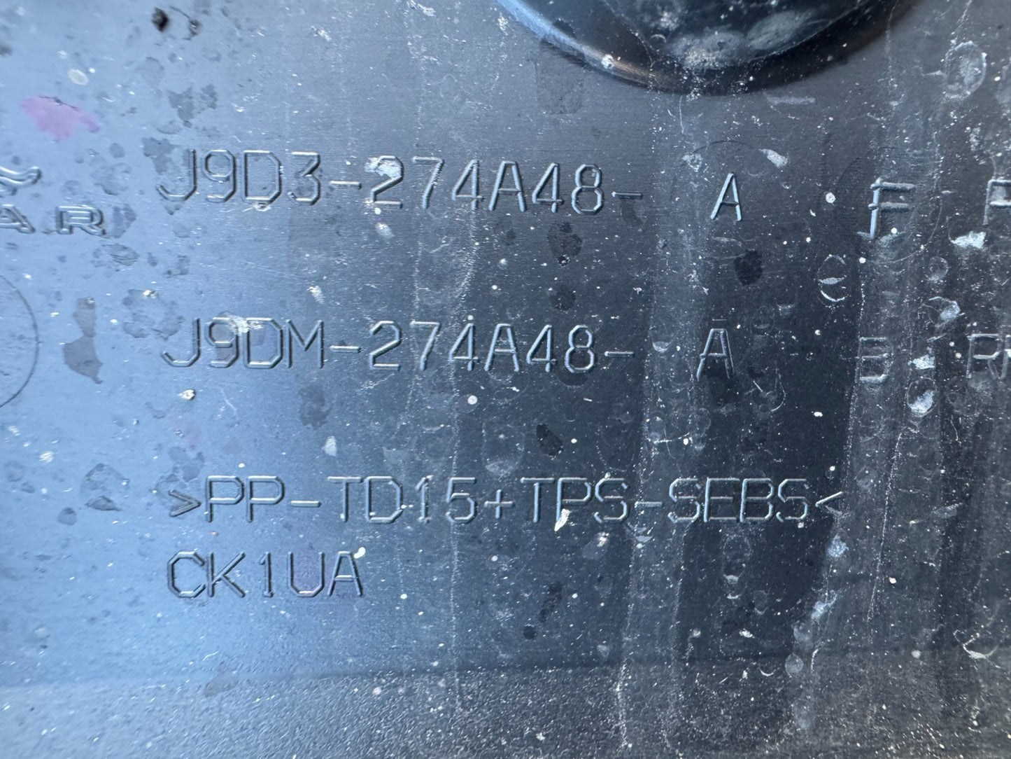 JAGUAR I PACE RIGHT REAR DOOR MOULDING 2019 - ON GENUINE J9D3 274A48 scratched