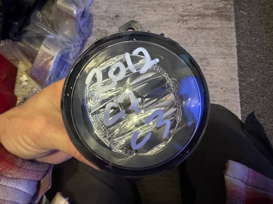 2023 Citroen C4 Picasso Berlingo DS4 Peugeot Partner Front Bumper FOG 9837817180