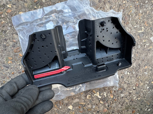 JEEP B-Pillar Belt Body Side Seal, Right - Mopar (68271722AF)