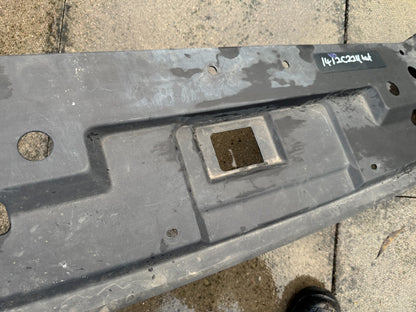 2023/24 Land Rover Defender L663 Front Bumper Top Trim L8b28a100a