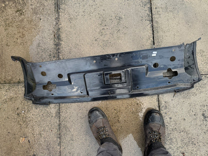 2023/24 Land Rover Defender L663 Front Bumper Top Trim L8b28a100a