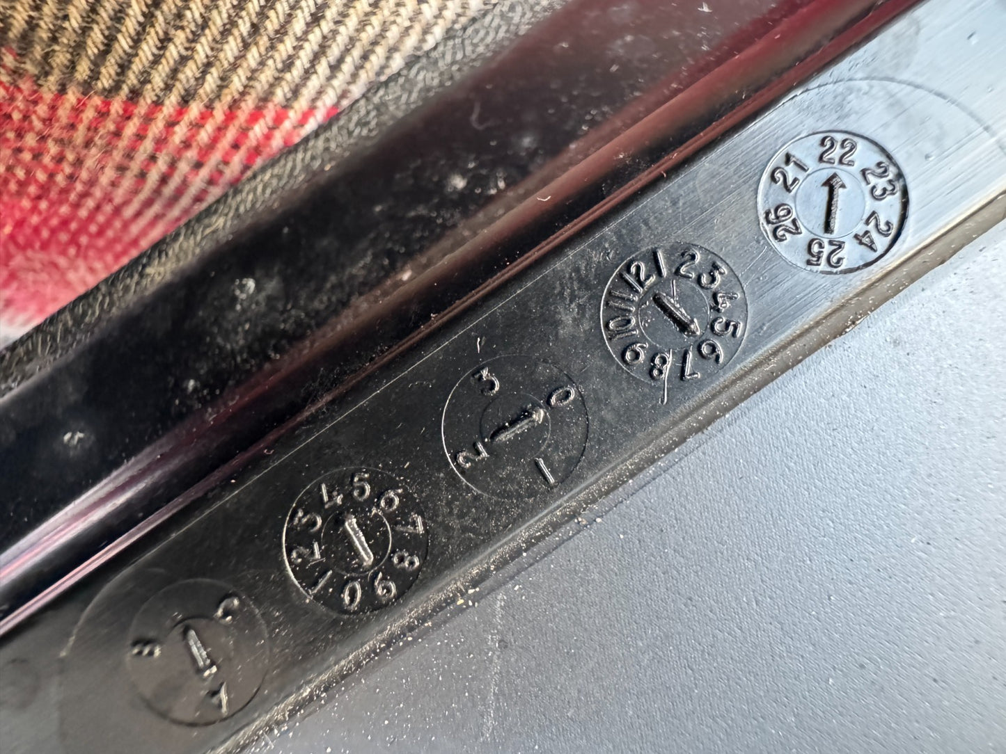 2022 HYUNDAI TUCSON MK4 NX4 REAR RIGHT SIDE QUARTER WINDOW GLASS 87820N70