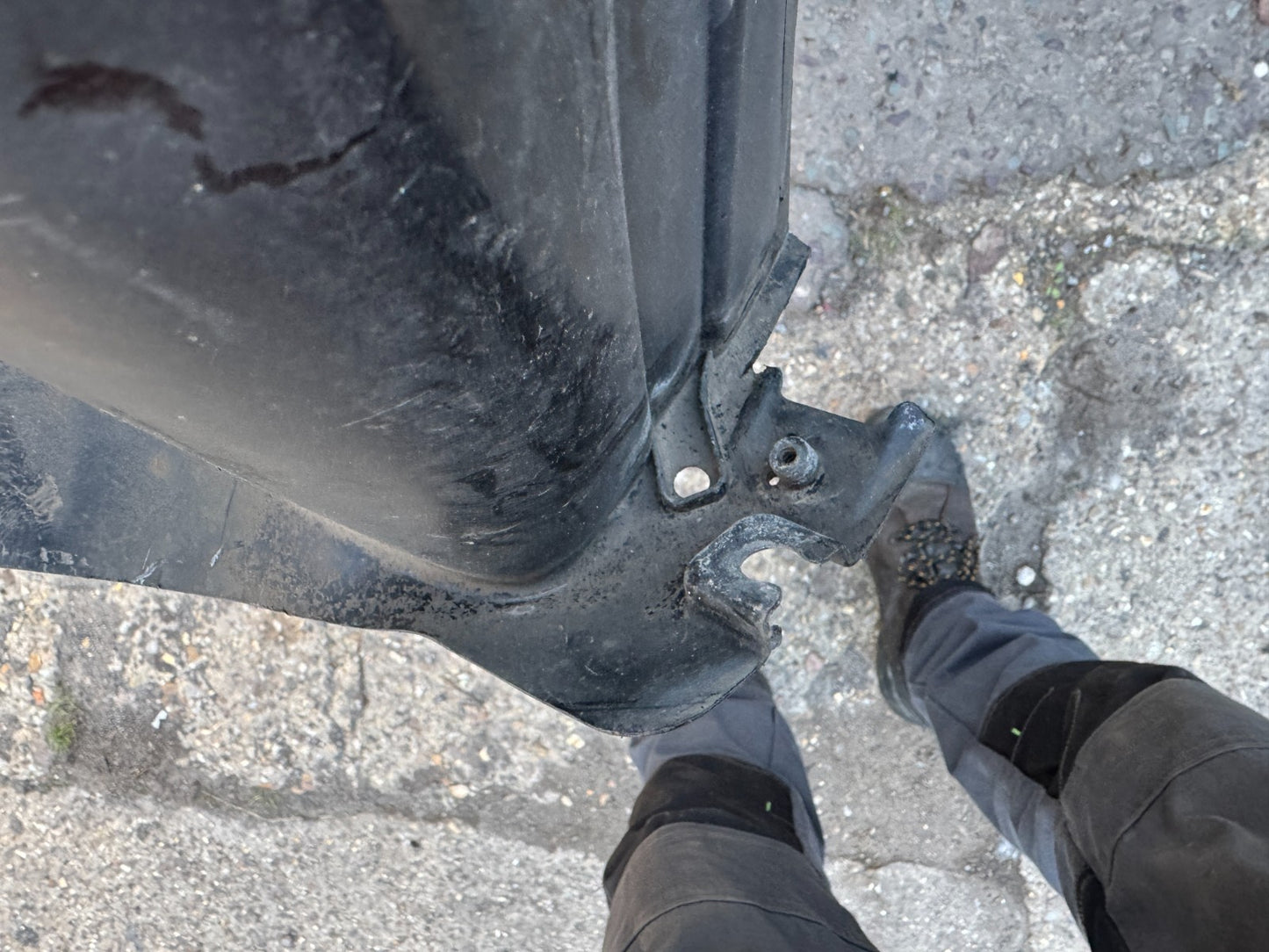 PEUGEOT 3008 MK2 2016-2024 Right Rear Wheel Arch Wing Liner OEM 9810125580