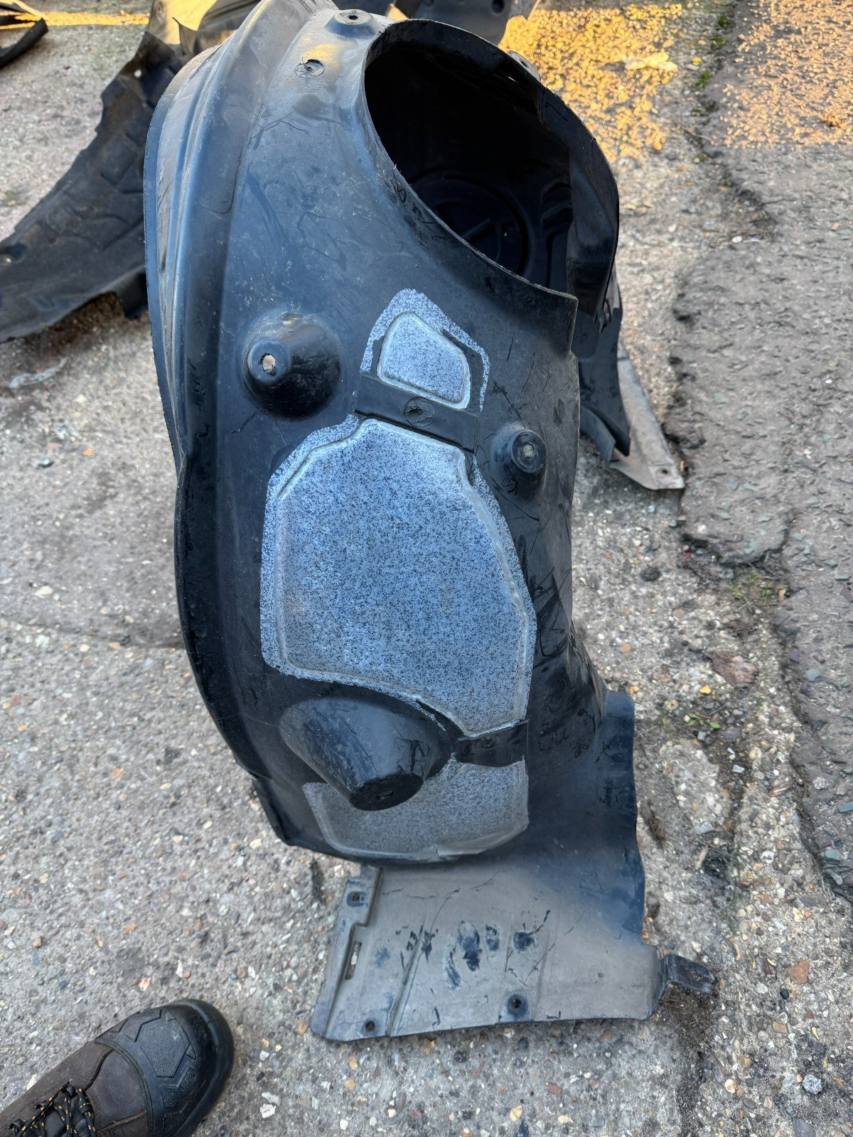 Genuine MINI N/S/F Front Passenger Dirt Arch Liner (Cooper S/SD) F56 F55 7319759