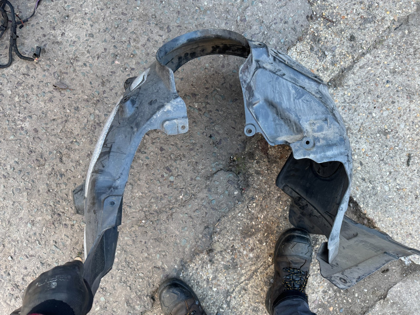 Genuine MINI N/S/F Front Passenger Dirt Arch Liner (Cooper S/SD) F56 F55 7319759