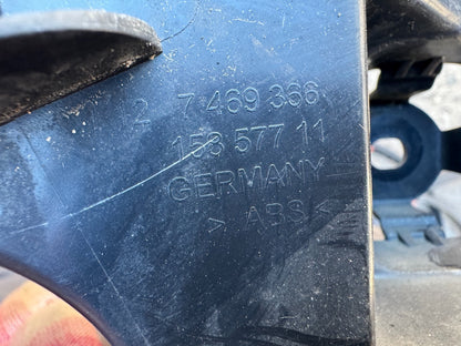 BMW G21 Bumper Bracket Rear Right 7469366 330e 2020 RHD 17535677