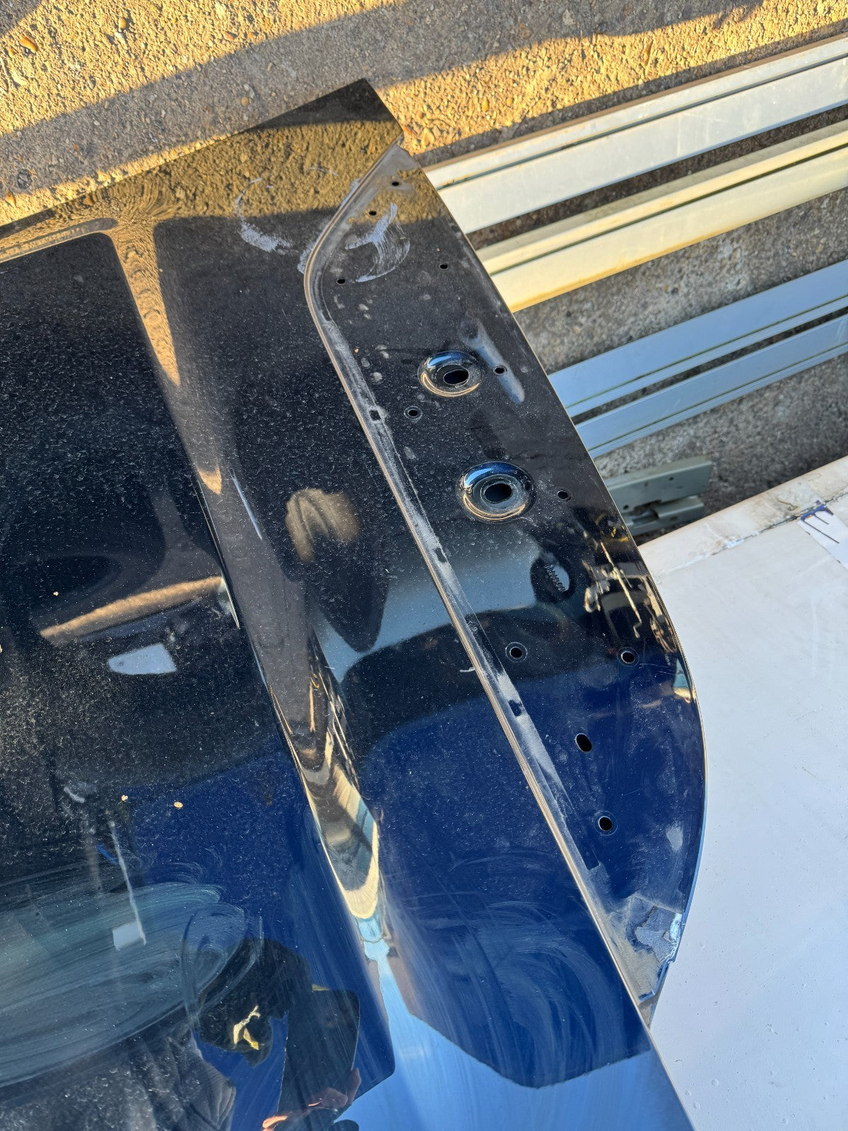 LAND ROVER DEFENDER L663 BONNET HOOD LID DENTED