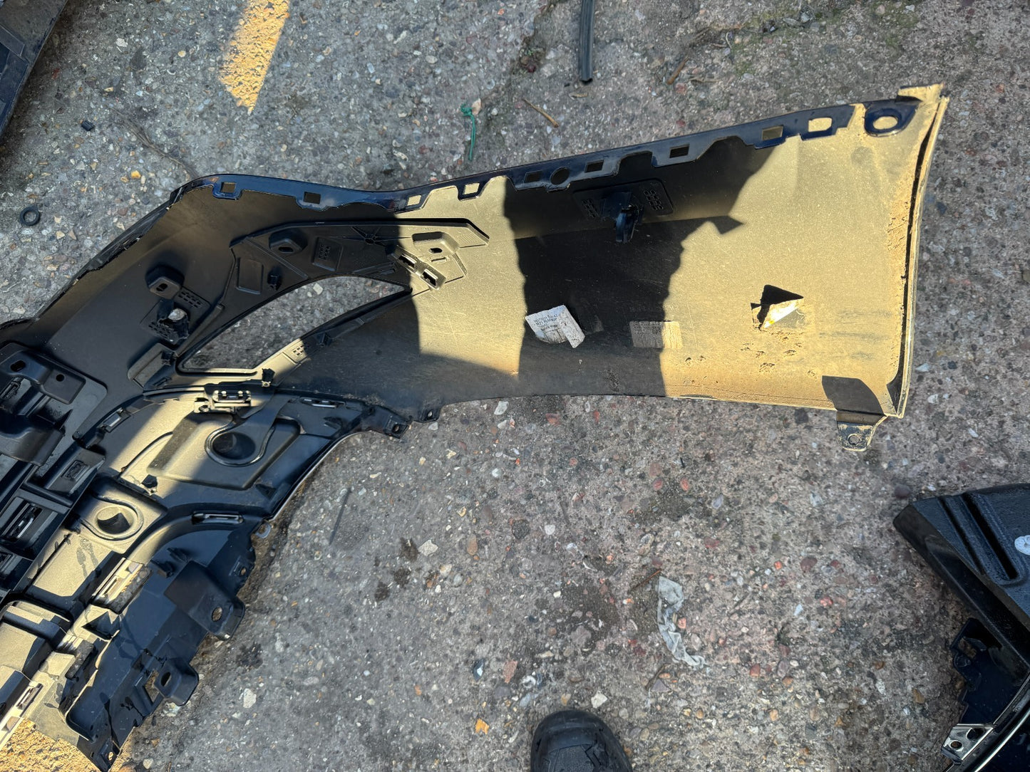 Land Rover Discovery Sport Rear Bumper 2019 ON MY42-17D928-A Genuine *SEE PICS*