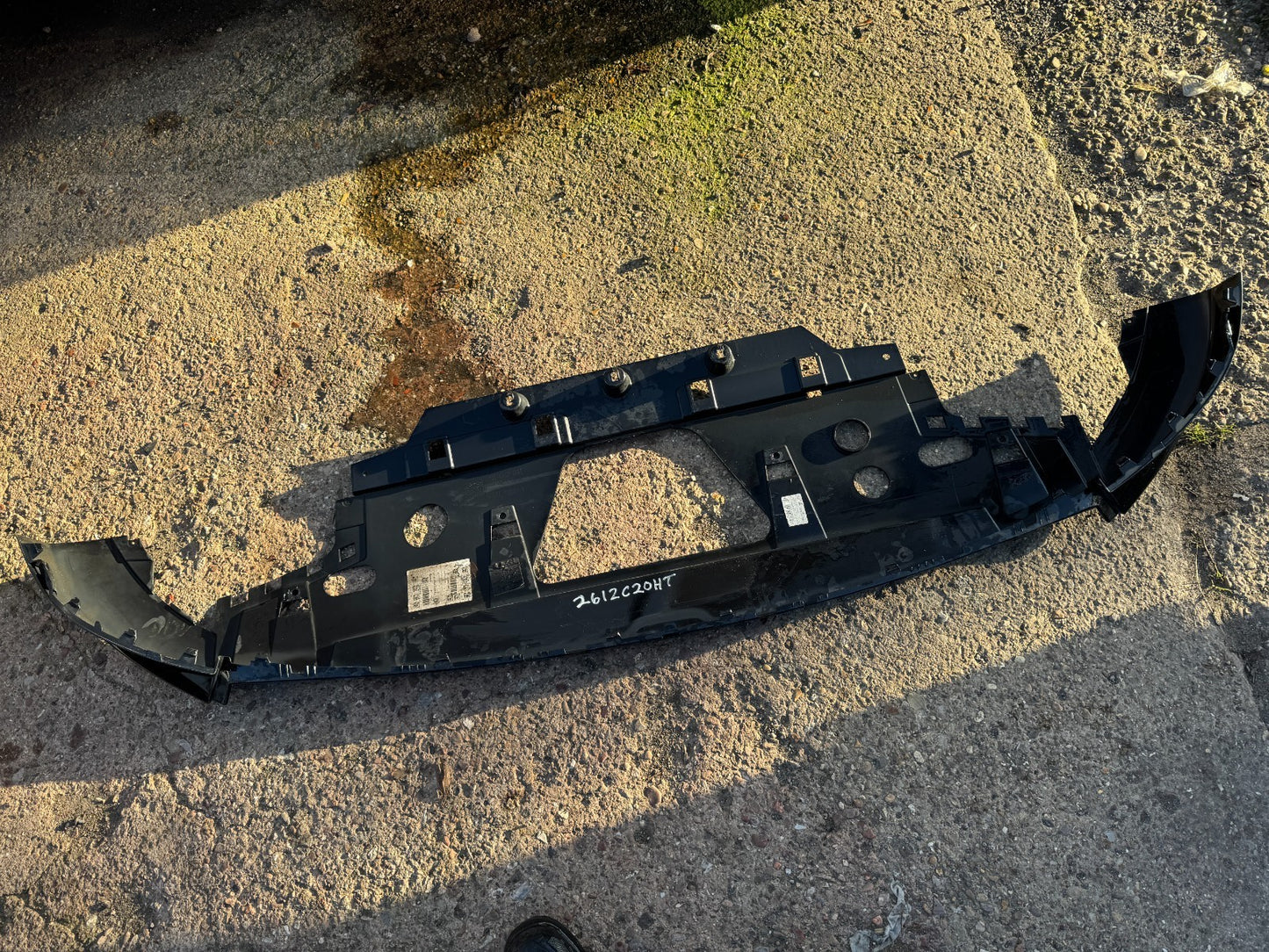 LATE 2024 RANGE ROVER VELAR L560 2017-ON FRONT BUMPER UNDER TRAY J8A217F775BC