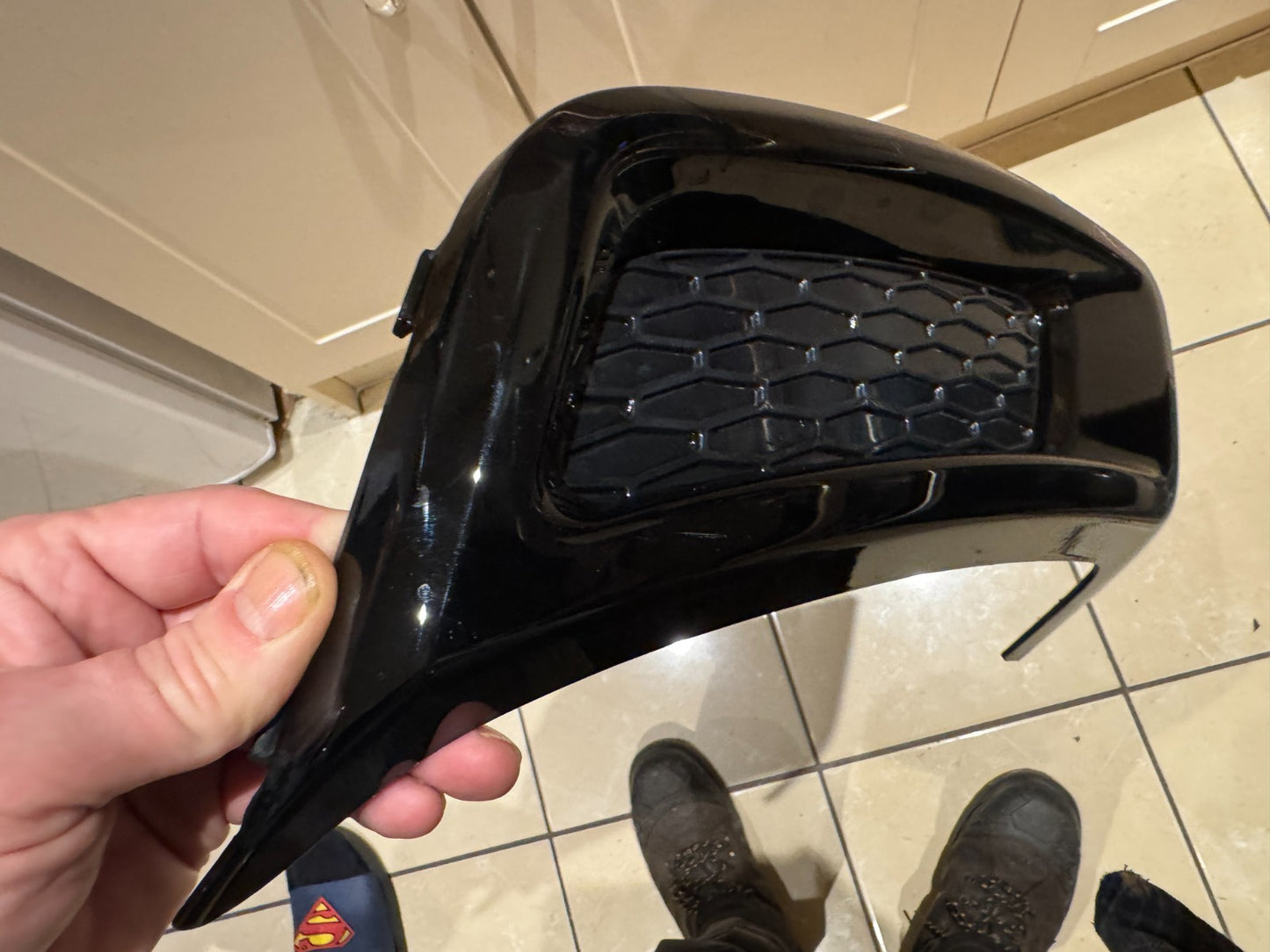 GENUINE LAND ROVER DISCOVERY SPORT L550 REAR BUMPER LEFT SIDE TRIM LK72-5C201-A