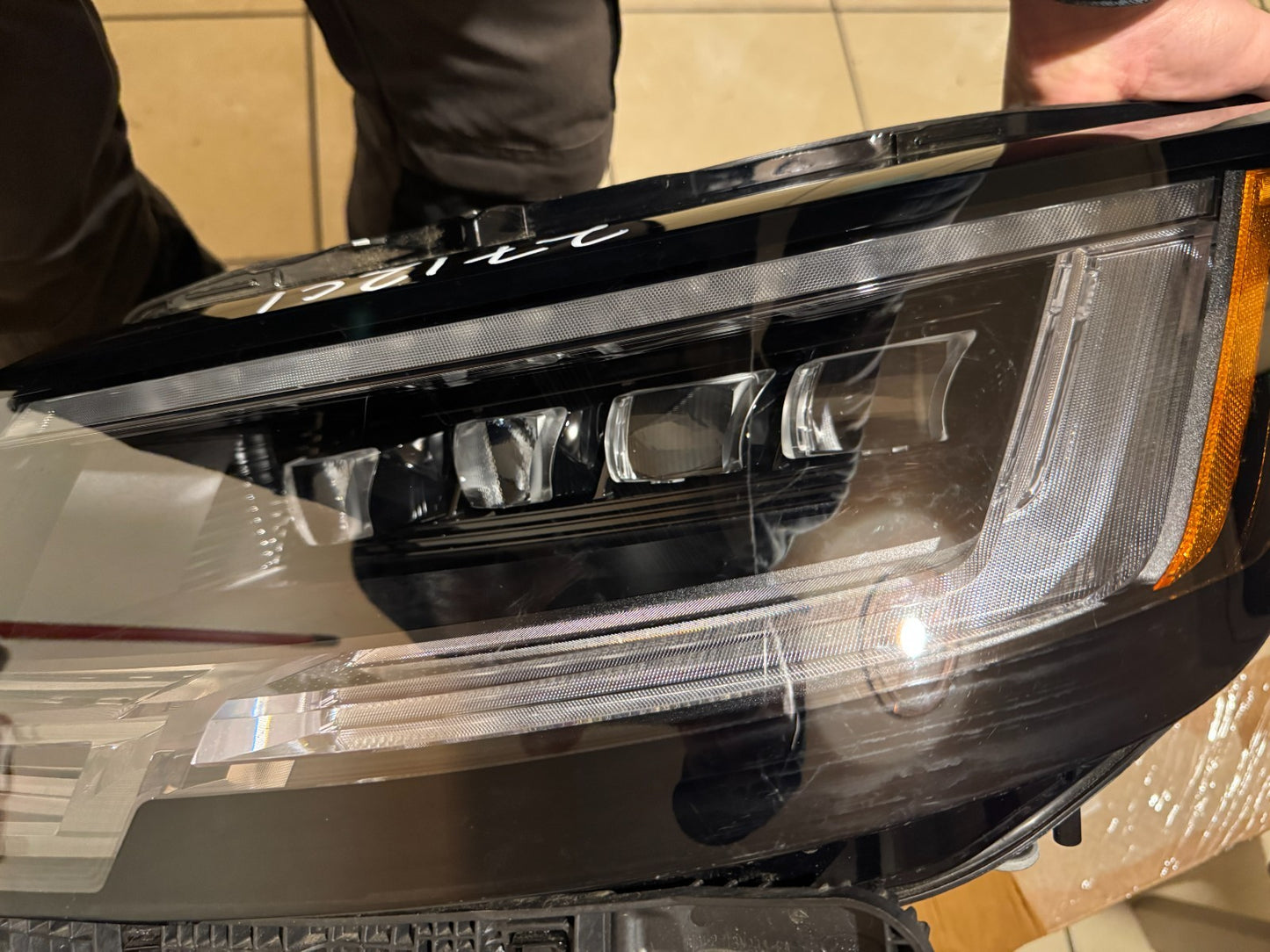 2023-2025 RANGE ROVER L460 LEFT DRIVER LH FULL LED HEADLIGHT M8E2-13W030-FF LHD