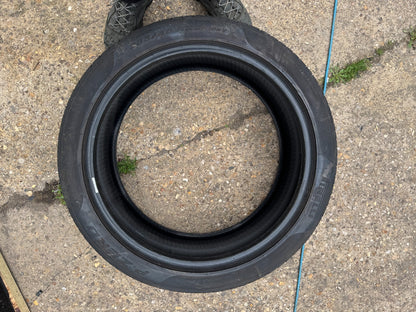 265/40R22 Pirelli PZero JLR 106Y 6.5 mm 2654022 1mm scratch 6.5mm 2023 tyre