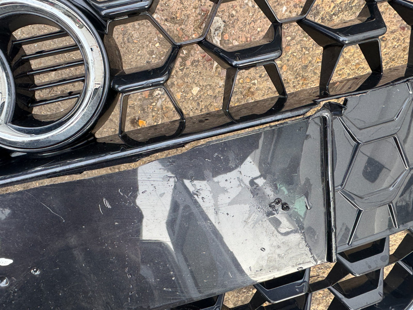 2025 GENUINE AUDI A1 SE FRONT BUMPER 2019 ONWARDS 82A807437A DAMAGED