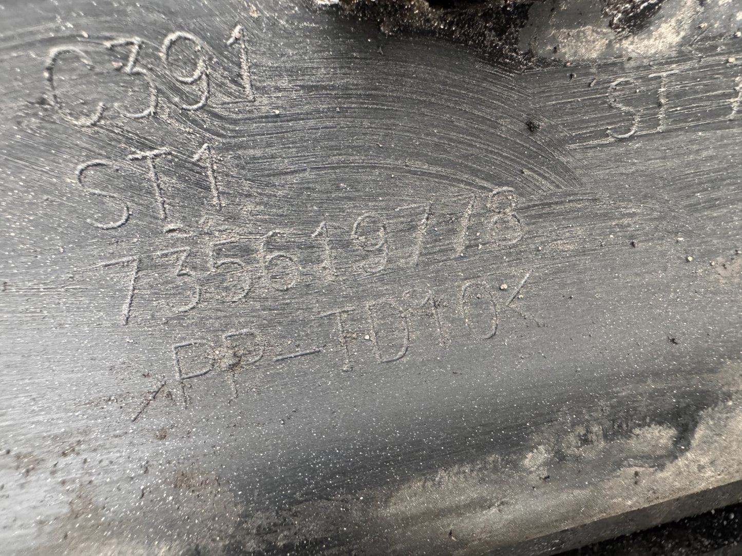 Fiat 500 2015-2021 Rear Bumper 735619778 Scratched