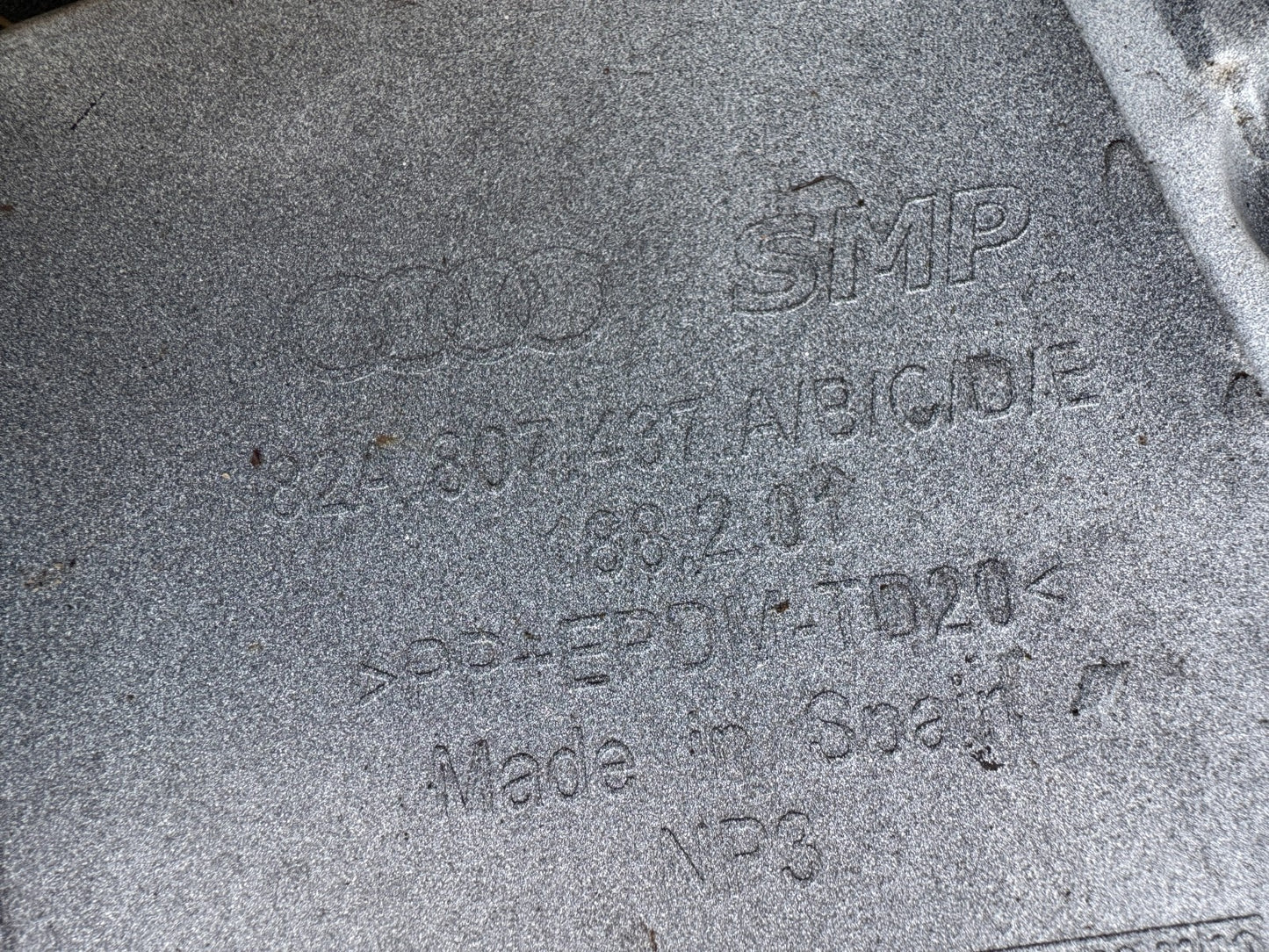 2025 GENUINE AUDI A1 SE FRONT BUMPER 2019 ONWARDS 82A807437A DAMAGED