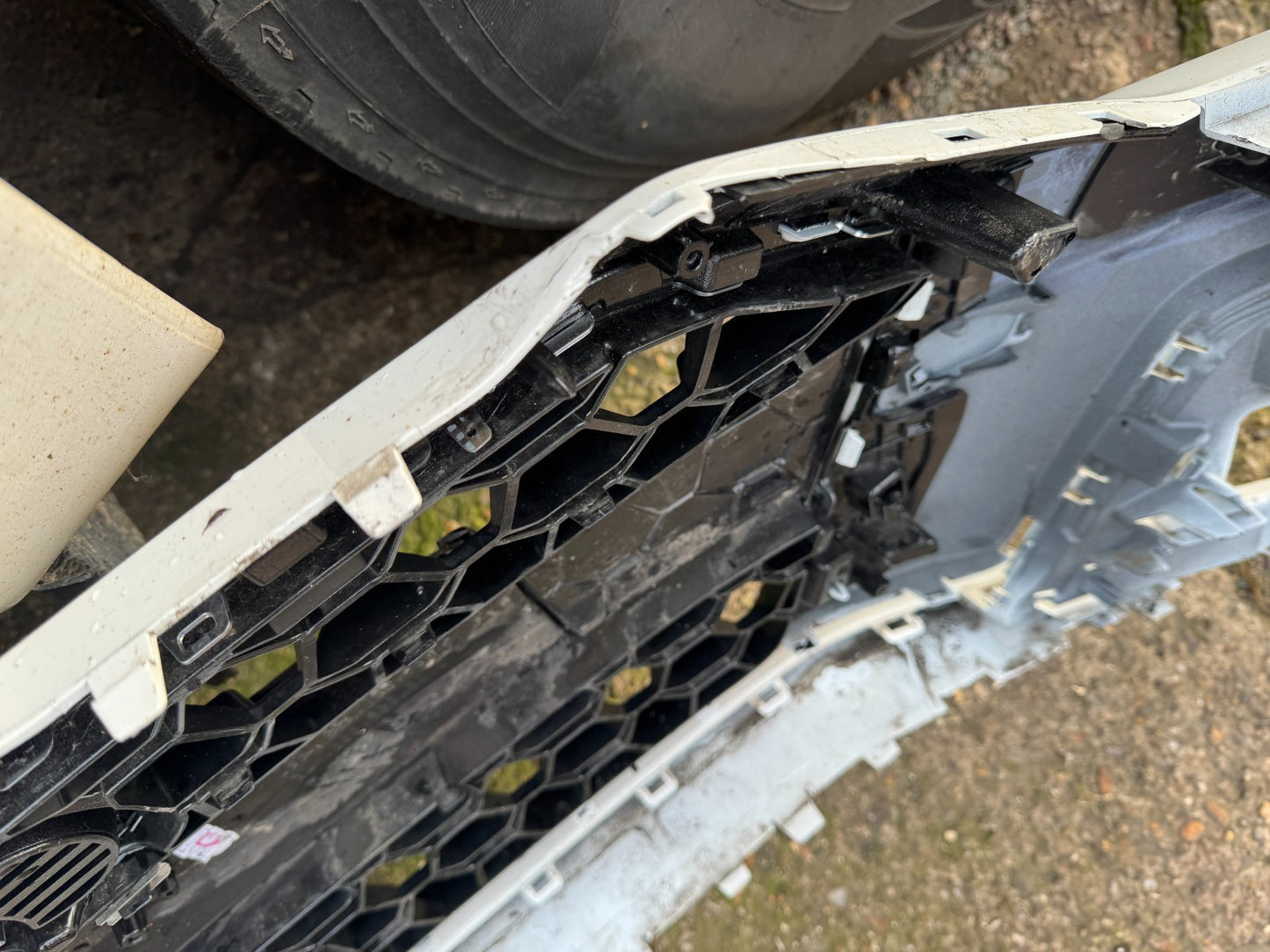 2025 GENUINE AUDI A1 SE FRONT BUMPER 2019 ONWARDS 82A807437A DAMAGED