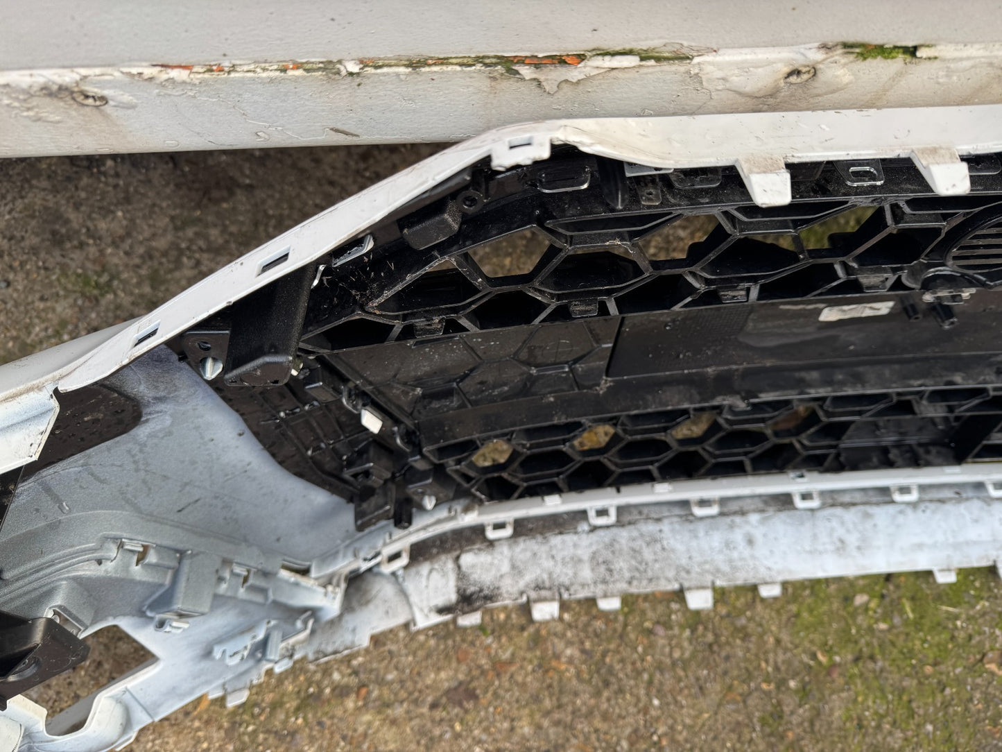 2025 GENUINE AUDI A1 SE FRONT BUMPER 2019 ONWARDS 82A807437A DAMAGED