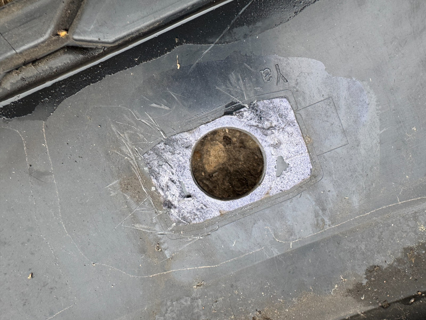 TOYOTA C-HR MK1 FACELIFT 2020-2023 FRONT BUMPER GRILL 52129-F4110 Scratched