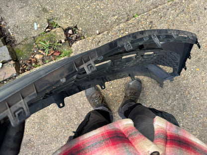 TOYOTA C-HR MK1 FACELIFT 2020-2023 FRONT BUMPER GRILL 52129-F4110 Scratched