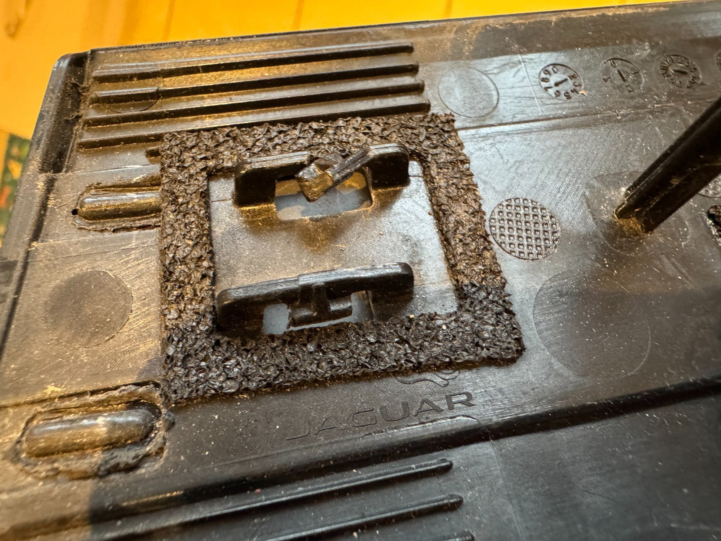 LAND ROVER RANGE ROVER EVOQUE L538 Front Right Door Molding L8DM29426AA 2020