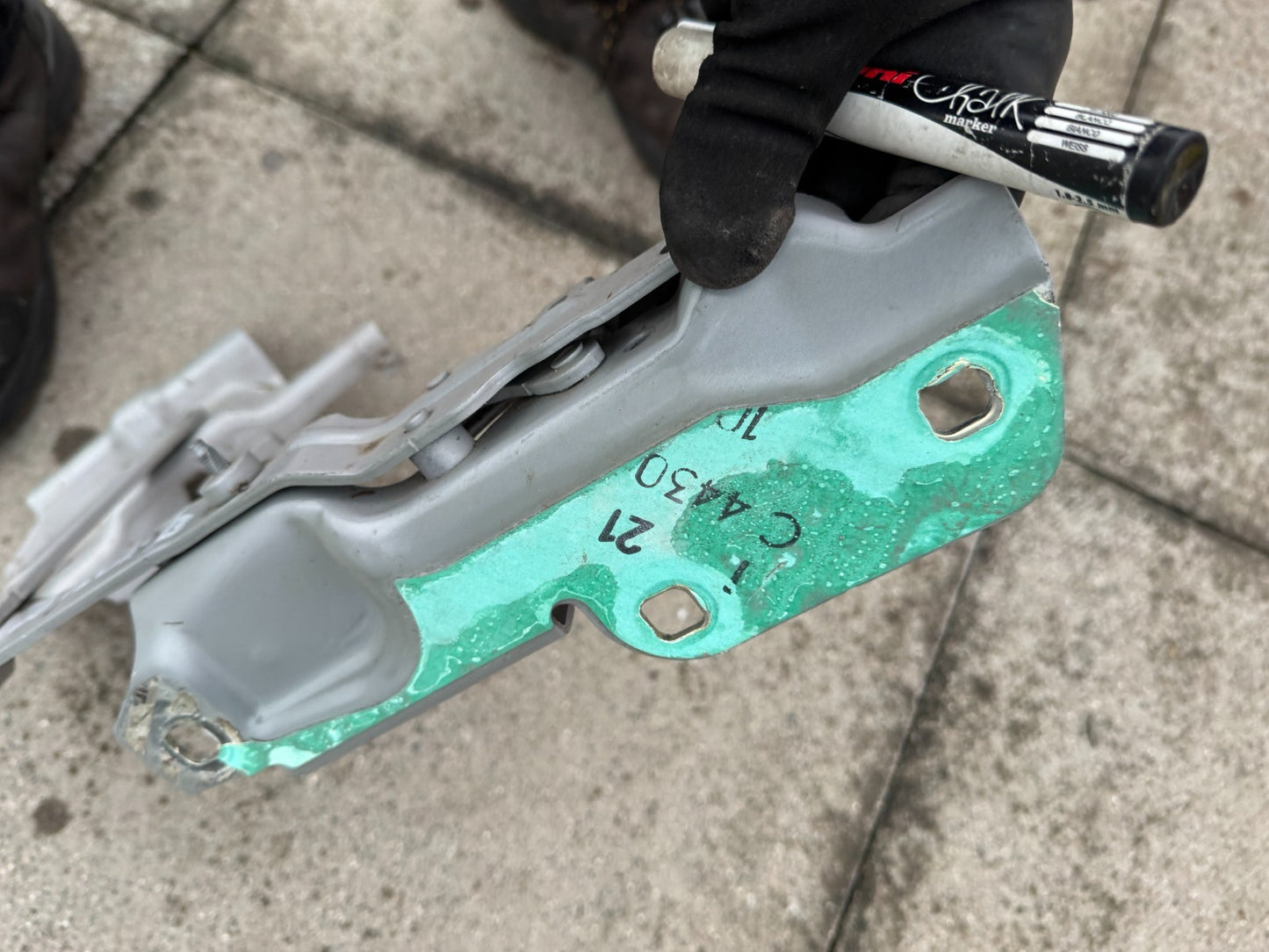 JAGUAR E-PACE X540 2019 Front Left Bonnet Hinge J9C316801AB