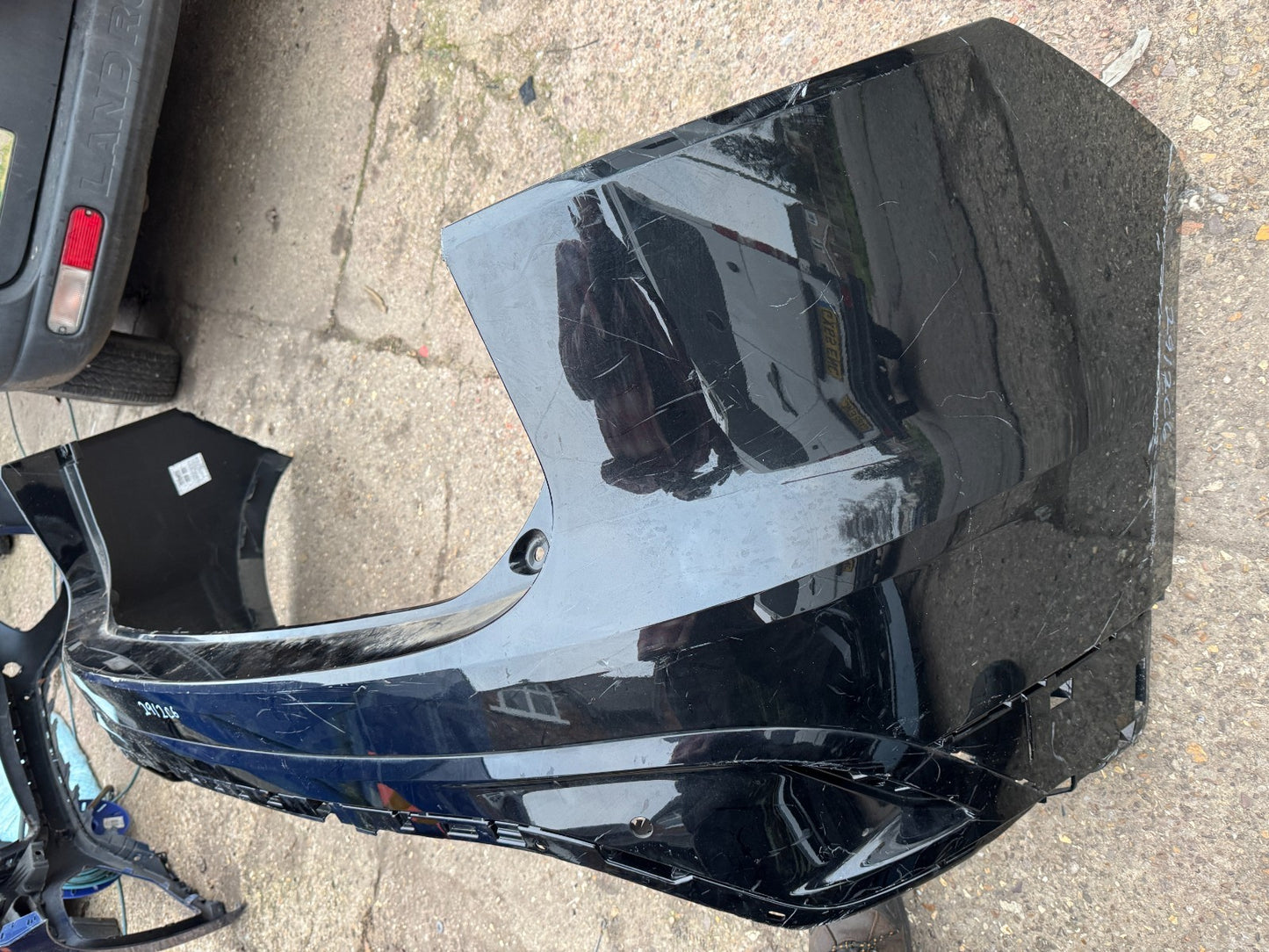 2024 GENUINE JAGUAR F-PACE X761 Scratched REAR PDC BUMPER 2020-ON MK8317D781AAW