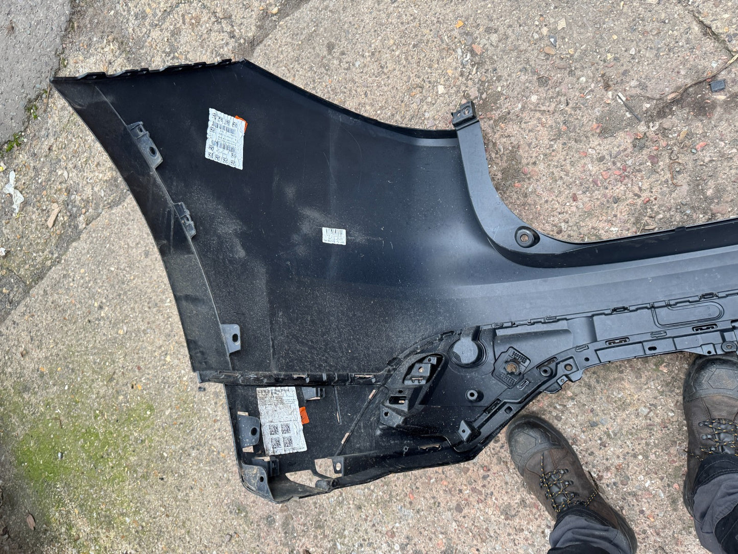 2024 GENUINE JAGUAR F-PACE X761 Scratched REAR PDC BUMPER 2020-ON MK8317D781AAW