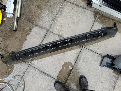 VOLVO C40 RECHARGE 2022-ON FRONT BUMPER LOWER SPOILER 32136097