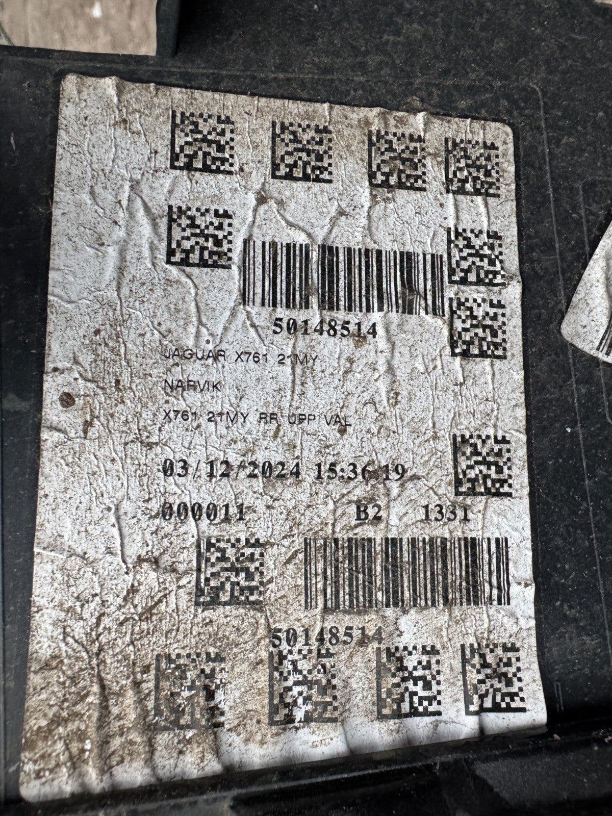 2024 GENUINE JAGUAR F-PACE X761 Scratched REAR PDC BUMPER 2020-ON MK8317D781AAW