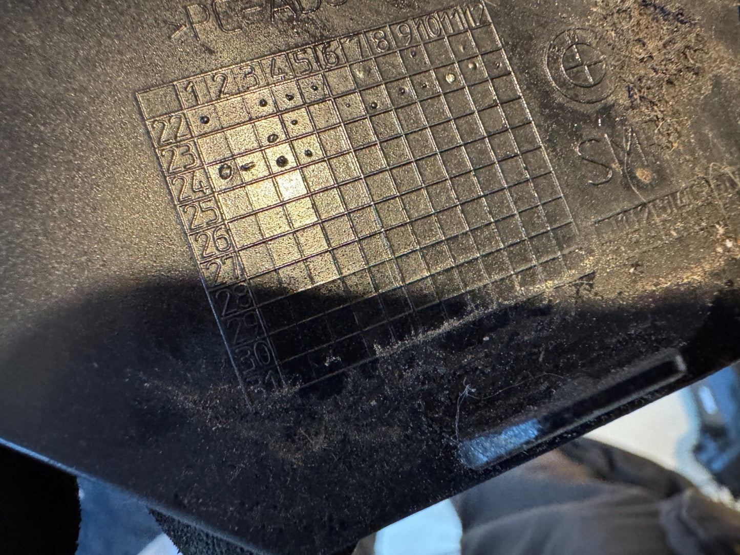 BMW 5 G60 Rear Bumper Tow Eye Cover 8085222 2025 31535566