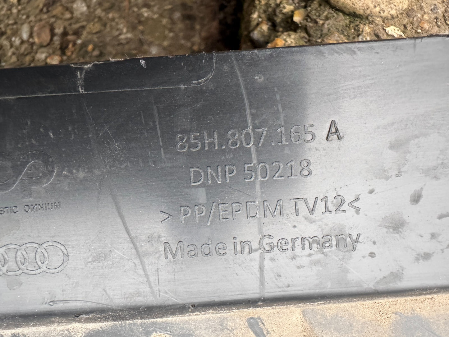 Audi Q6 e-tron, SQ6 e-tron Splash Shield immediately below the Bumper 85H807165