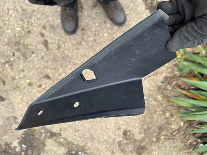 Polestar 4 P417 Volvo Sealing Cover RIGHT 80007389 267.651-02