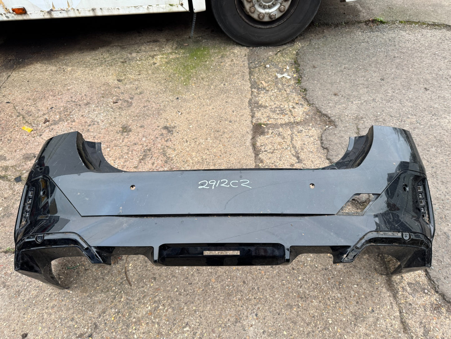 Genuine Used BMW M Sport Rear Bumper Black Sapphire for 5 Series G60 G61 8084713