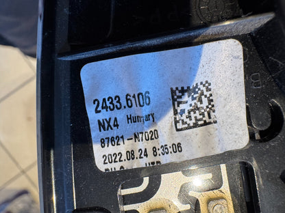 GENUINE HYUNDAI TUCSON MK4 NX4 WING MIRROR GLASS FRONT RIGHT SIDE 2022